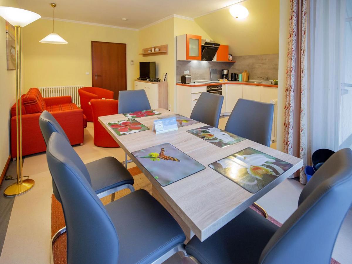 Apartment Duenenpark - Komfortplus Mit 2 Schlafzimmern Und Balkon Im Dachgeschoss 048